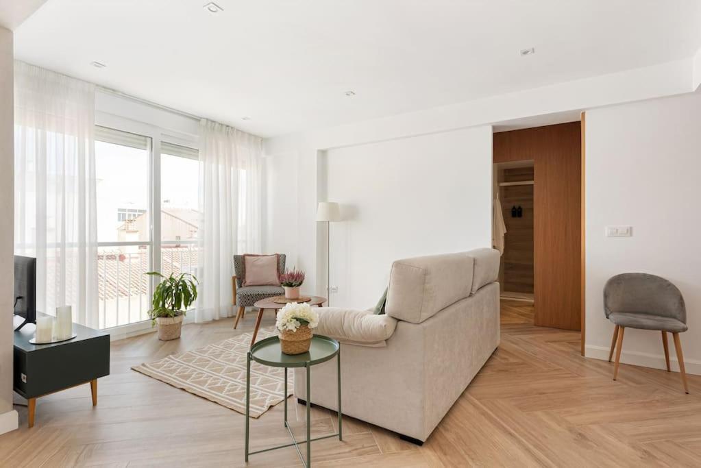 Apartamento Mota Downtown And Commercial Area Málaga
